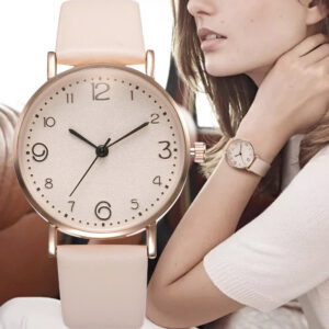 product-image-940744448.jpg Analog Quartz WristWatch Golden